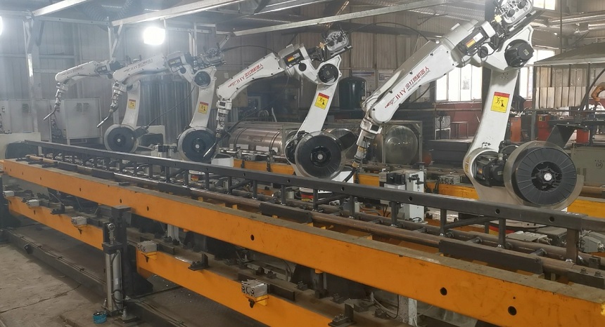 石家莊焊接機(jī)器人廠(chǎng)家出廠(chǎng)價(jià)多少錢(qián)一臺(tái)，都包含那些配套設(shè)備?